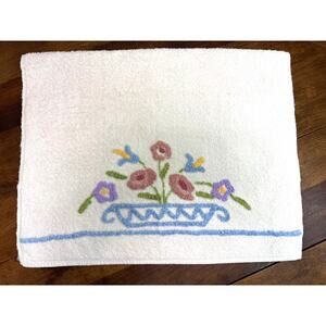Vintage White Cotton Chenille Bath / Kitchen Hand Towel With Multi-Color Flowers